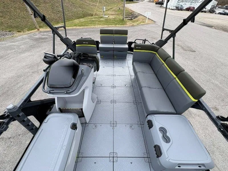 Slide: The Image of Sea-Doo Switch Fish 21 2026 - 71