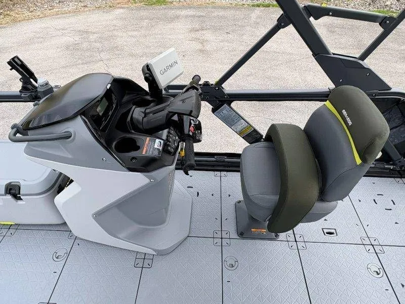 Slide: The Image of Sea-Doo Switch Fish 21 2026 - 79