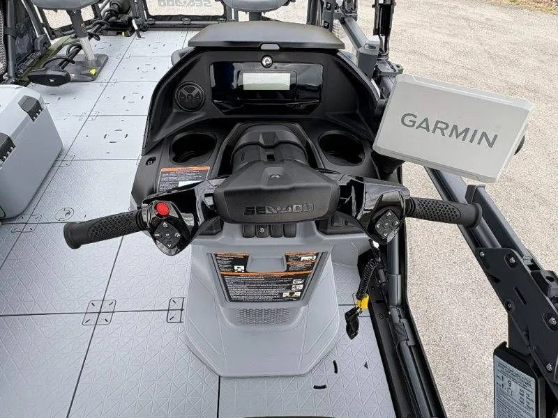 Slide: The Image of Sea-Doo Switch Fish 21 2026 - 84