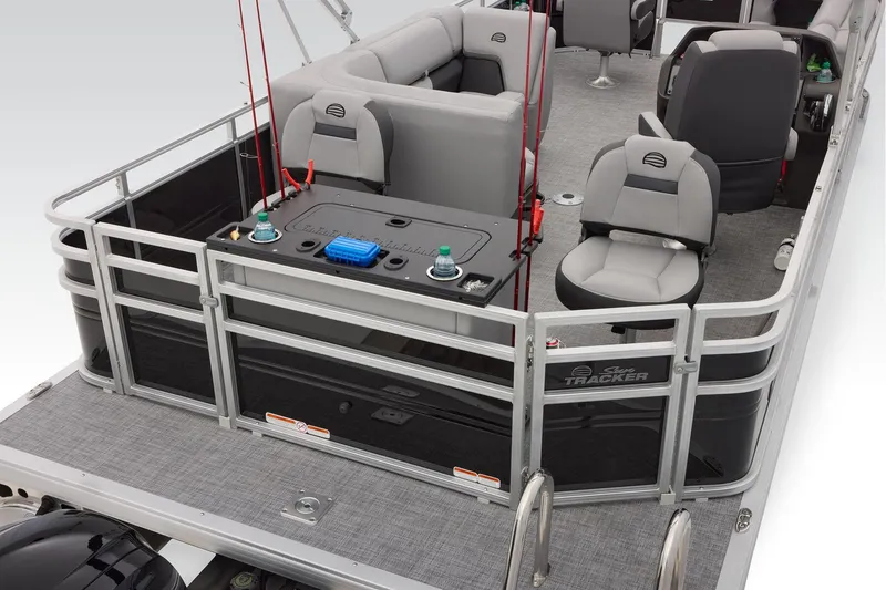 Slide: The Image of Sun Tracker SportFish 20 DLX 2026 - 65