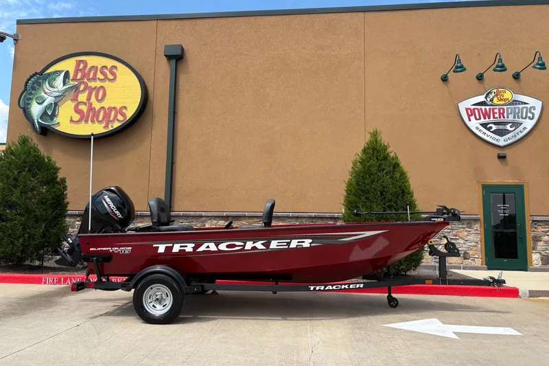 The Image of 2026 Tracker Super Guide V-16 T boat outside Bass Pro Shops. - 0