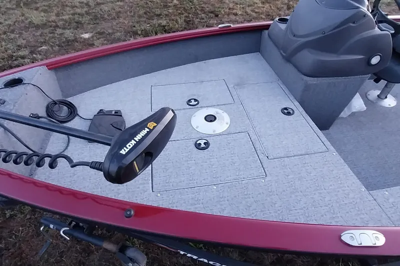 Slide: The Image of 2021 Tracker Super Guide V-16 SC boat deck with Minn Kota trolling motor. - 15