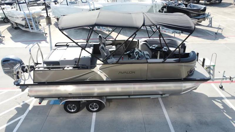 Slide: The Image of Avalon LSZ VRB23T 2025 - 13