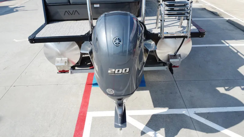 Slide: The Image of Avalon LSZ VRB23T 2025 - 20