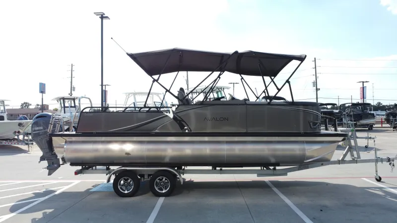 Slide: The Image of Avalon LSZ VRB23T 2025 - 6