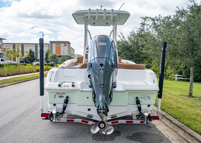 Slide: The Image of Sea Hunt Ultra 219 2026 - 4