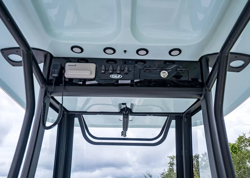 Slide: The Image of Sea Hunt BX 25 FS 2026 - 13