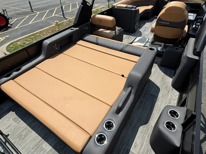 Slide: The Image of Viaggio Z22S A-T Demo 2026 - 37