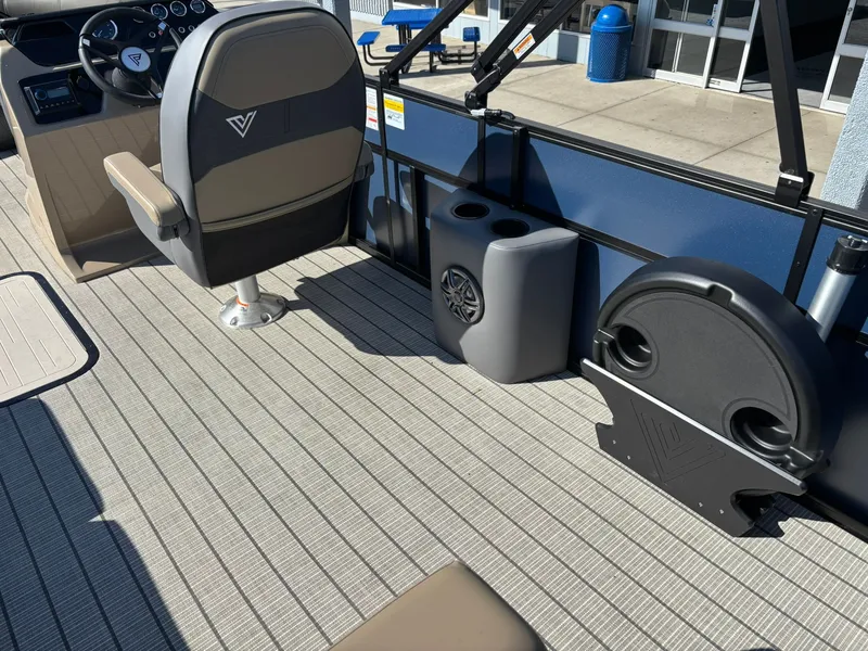 Slide: The Image of Viaggio V20C 2026 pontoon boat with Suzuki engine on trailer. - 10