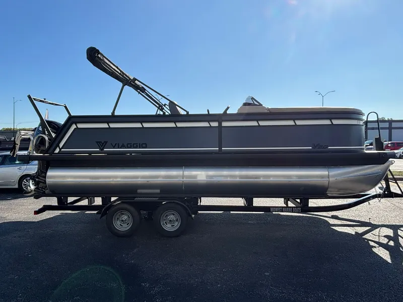 Slide: The Image of Interior of 2026 Viaggio V20C with steering console and seat. - 33