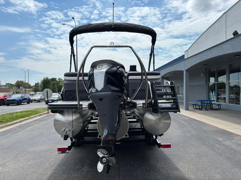 Slide: The Image of Bennington 22 MFB Sport 2026 - 16