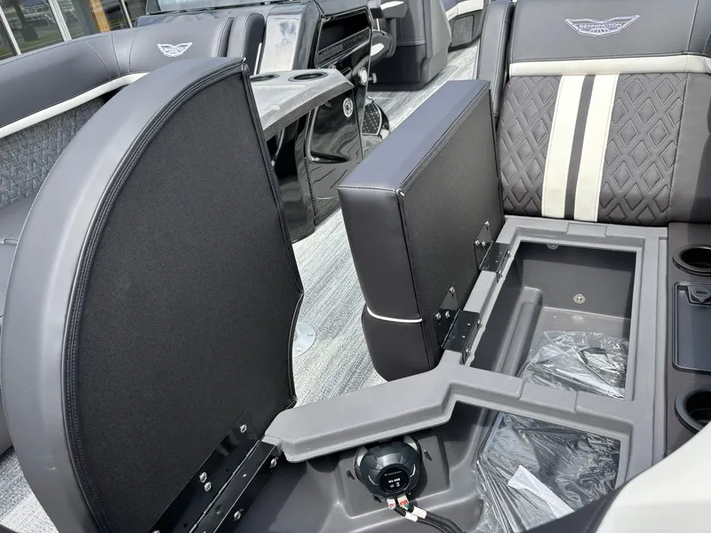 Slide: The Image of Bennington 22 MFB Sport 2026 - 27