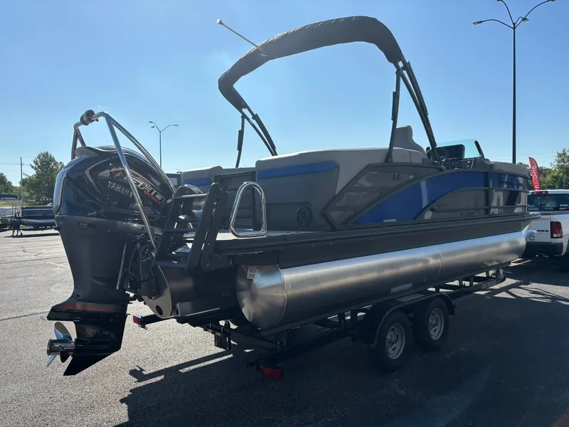 Slide: The Image of Bennington 22 MFB Sport 2026 - 23