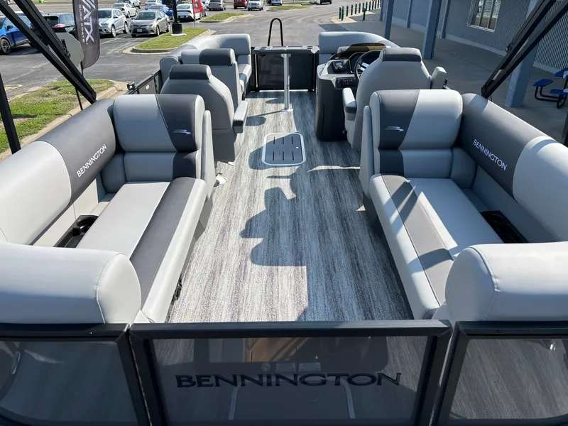 Slide: The Image of Bennington 22 SSR Sport 2026 - 12