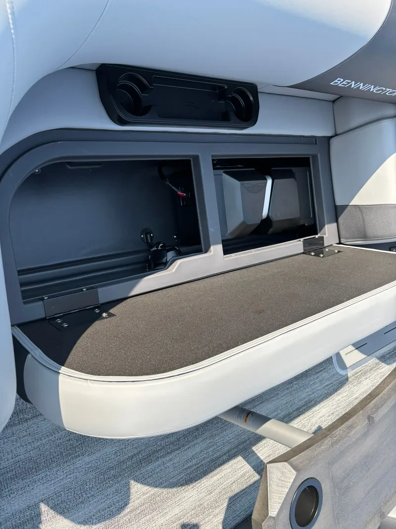 Slide: The Image of Bennington 22 SSR Sport 2026 - 32