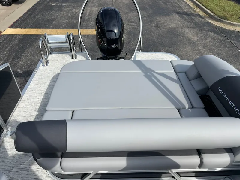 Slide: The Image of Bennington 22 SSB Base 2026 - 10