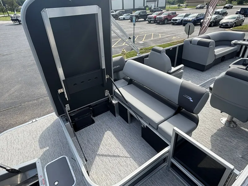 Slide: The Image of Bennington 22 SSB Base 2026 - 13