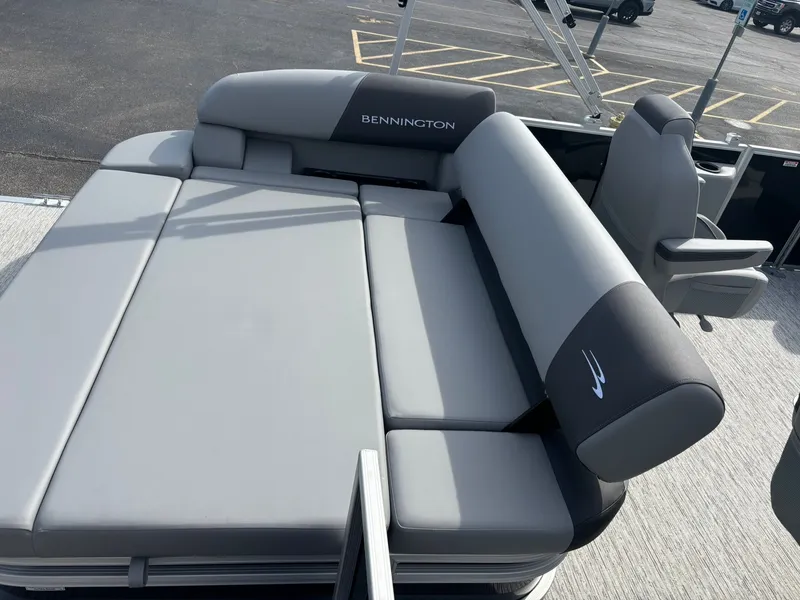 Slide: The Image of Bennington 22 SSB Base 2026 - 14