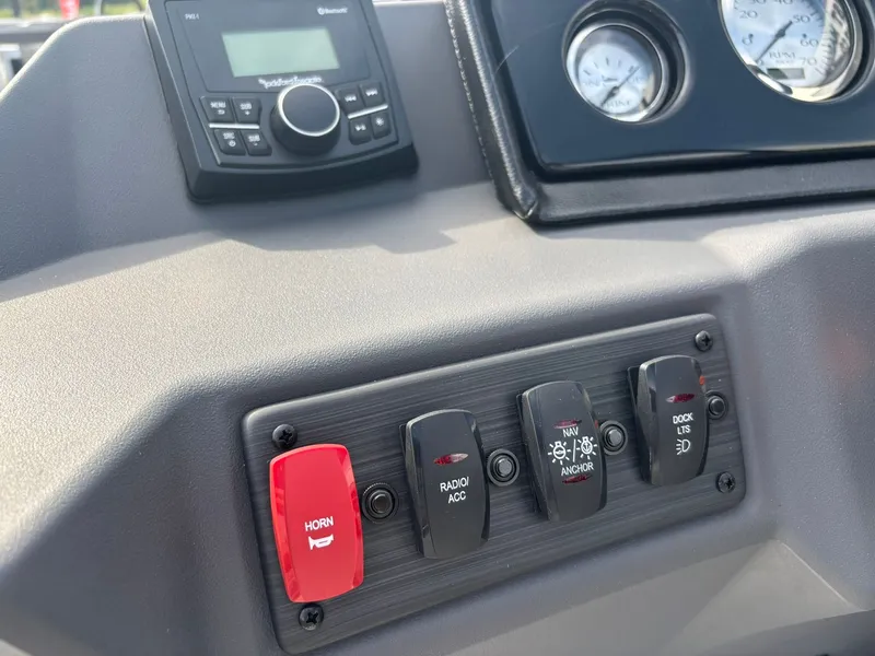 Slide: The Image of Bennington 22 SSB Base 2026 - 21