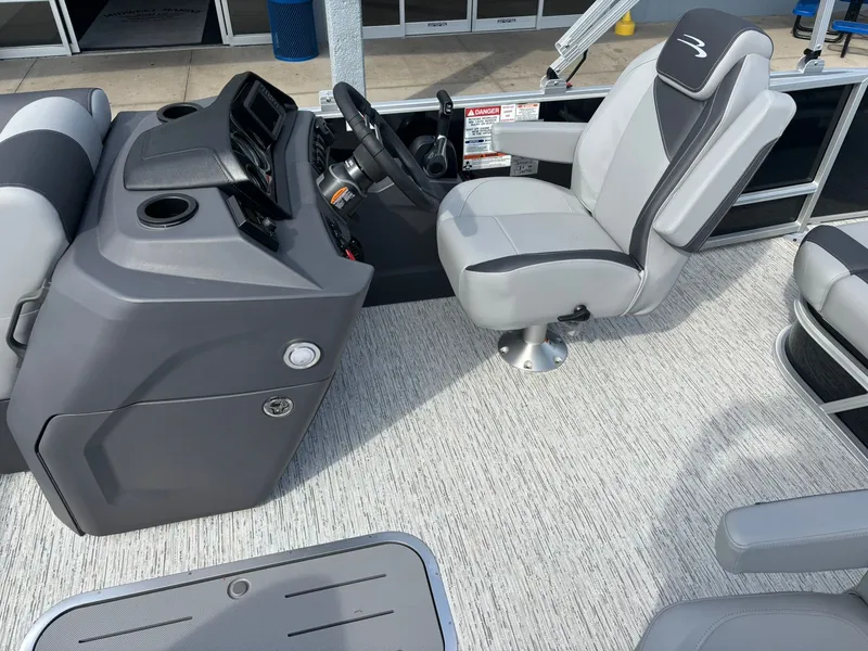 Slide: The Image of Bennington 22 SSB Base 2026 - 25