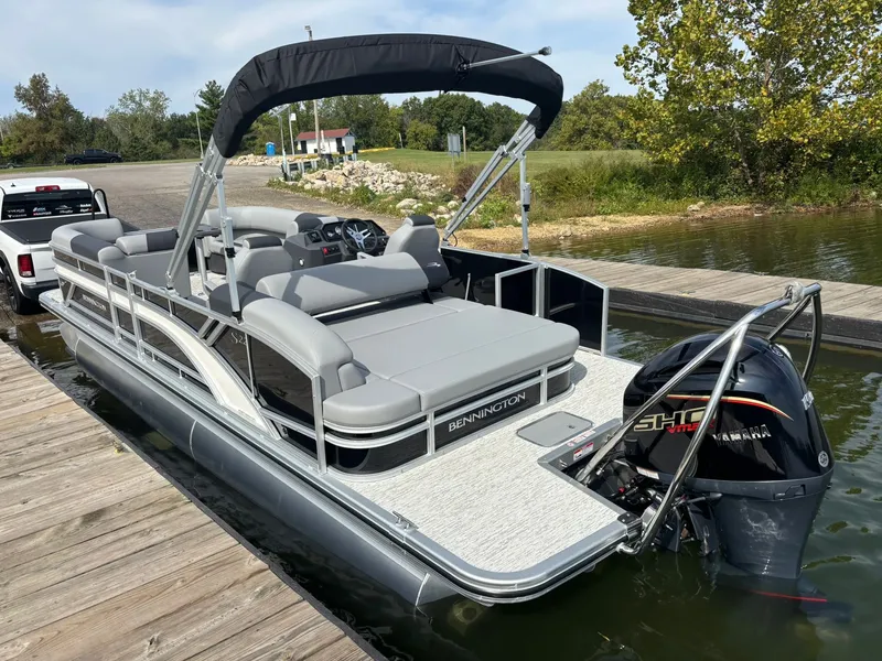 Slide: The Image of Bennington 22 SSB Base 2026 - 3