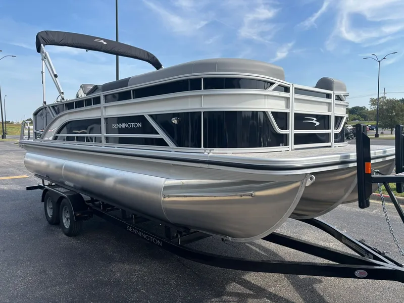 Slide: The Image of Bennington 22 SSB Base 2026 - 36