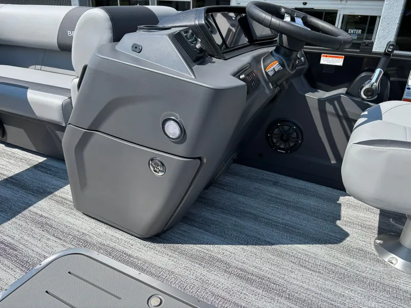 Slide: The Image of Bennington 22 SSR Sport 2026 - 10