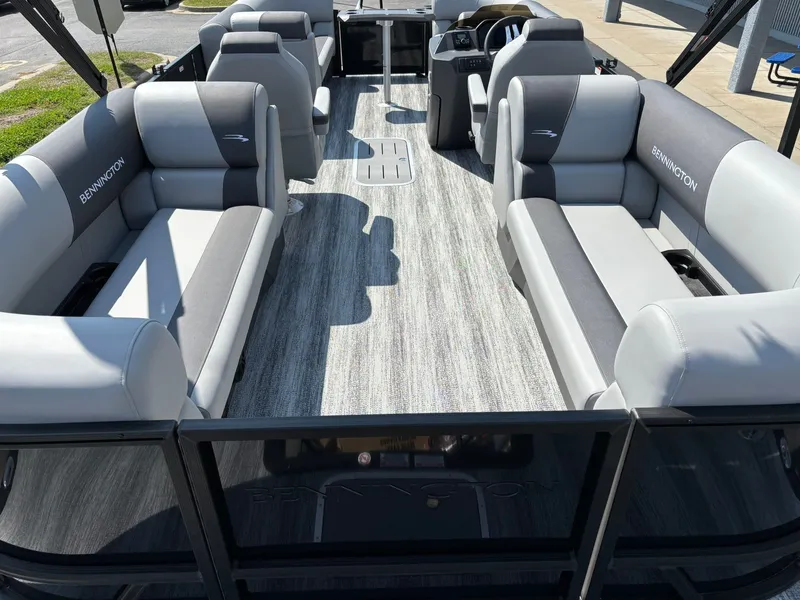 Slide: The Image of Bennington 22 SSR Sport 2026 - 33