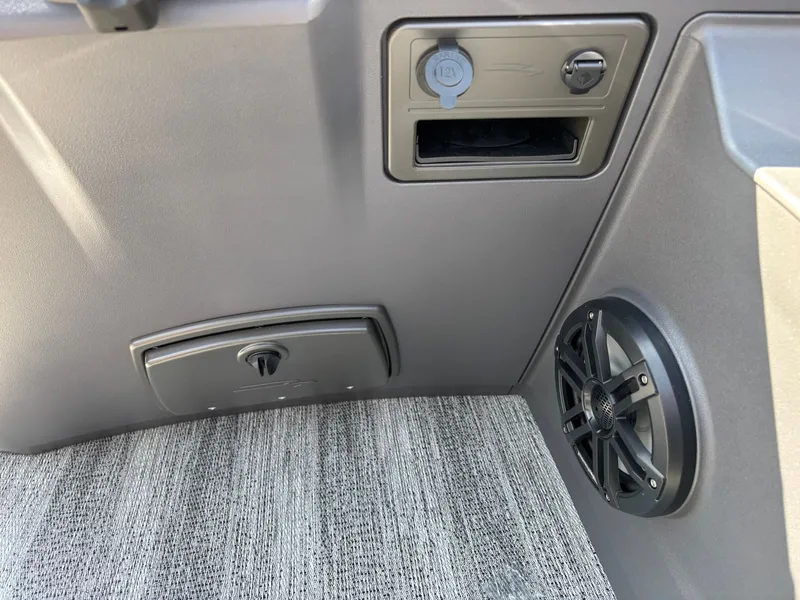 Slide: The Image of Bennington 22 SSR Sport 2026 - 4