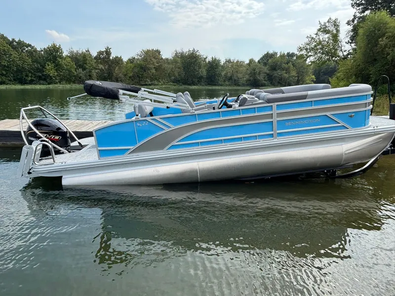 Slide: The Image of Bennington 22 SSB Base 2026 - 23