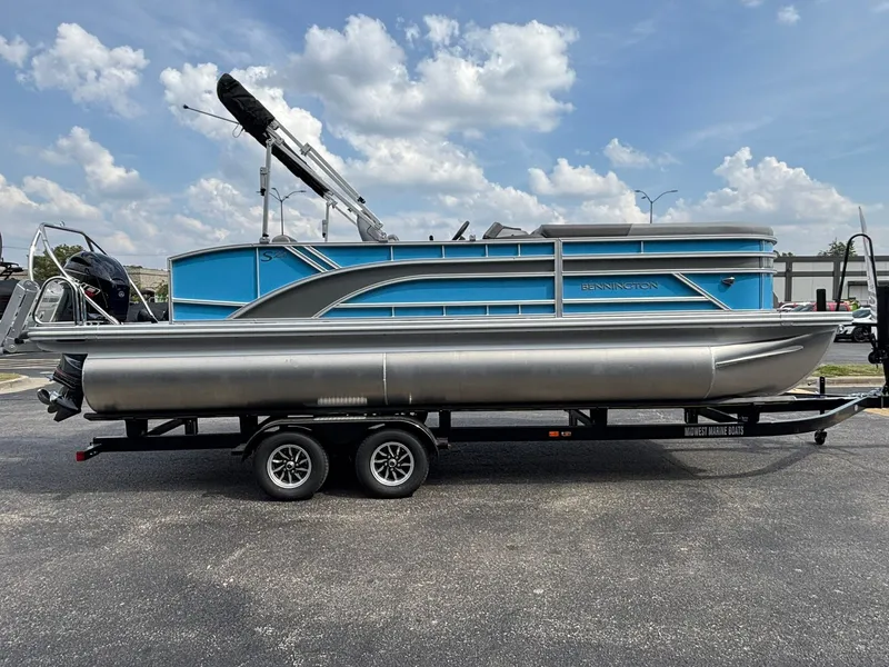 Slide: The Image of Bennington 22 SSB Base 2026 - 28