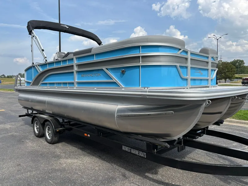 Slide: The Image of Bennington 22 SSB Base 2026 - 29