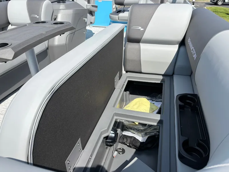 Slide: The Image of Bennington 22 SSB Base 2026 - 30