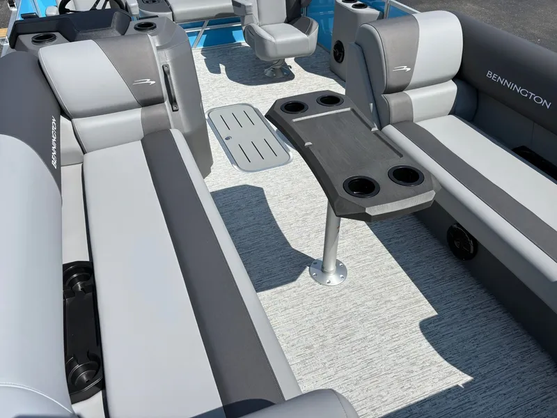 Slide: The Image of Bennington 22 SSB Base 2026 - 31