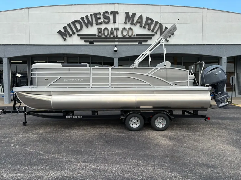 Slide: The Image of Bennington 22 SSB Snap 2026 - 1