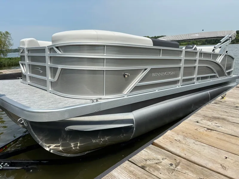 Slide: The Image of Bennington 22 SSB Snap 2026 - 12