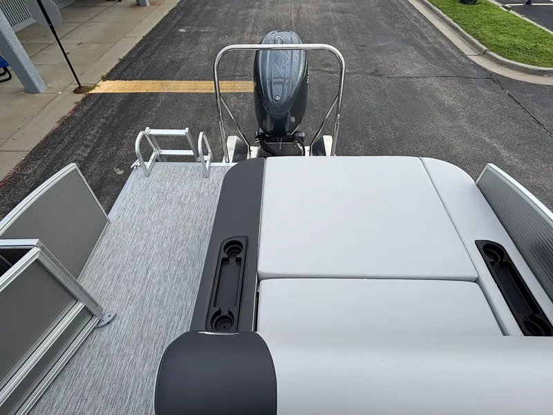 Slide: The Image of Bennington 22 SSB Snap 2026 - 20