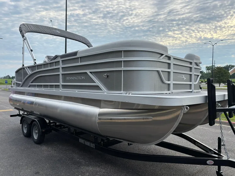 Slide: The Image of Bennington 22 SSB Snap 2026 - 3