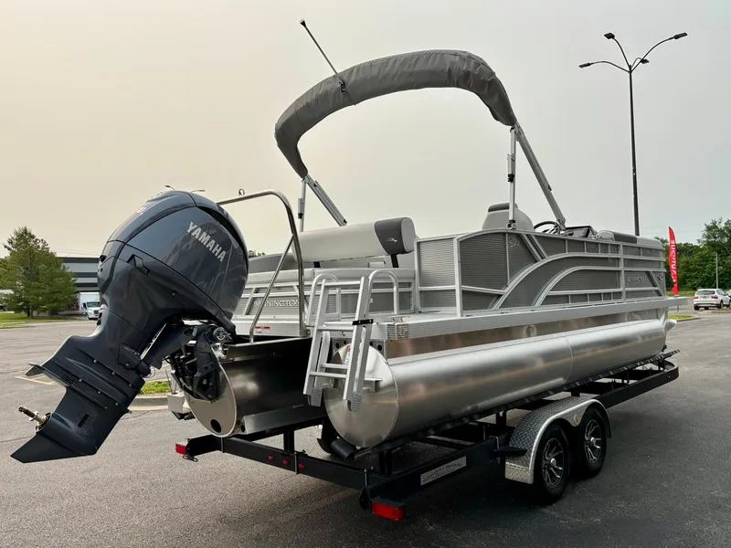 Slide: The Image of Bennington 22 SSB Snap 2025 - 4