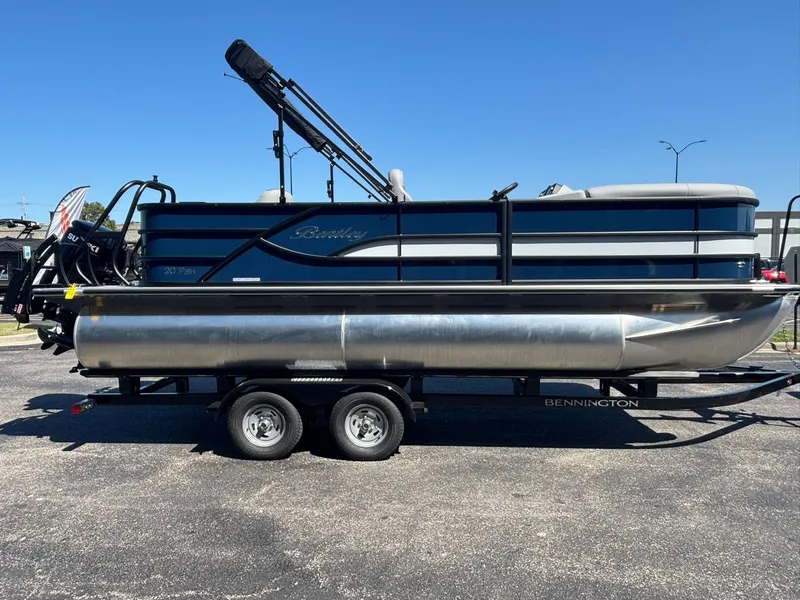 Slide: The Image of Bentley Pontoons 200 Fish N Cruise 2026 - 34