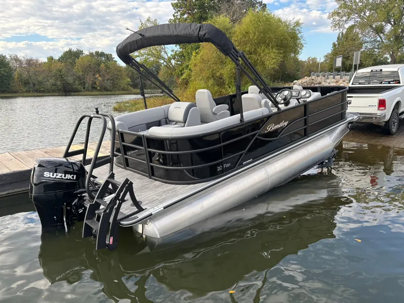 Slide: The Image of Bentley Pontoons 200 Fish CWT 2026 - 5