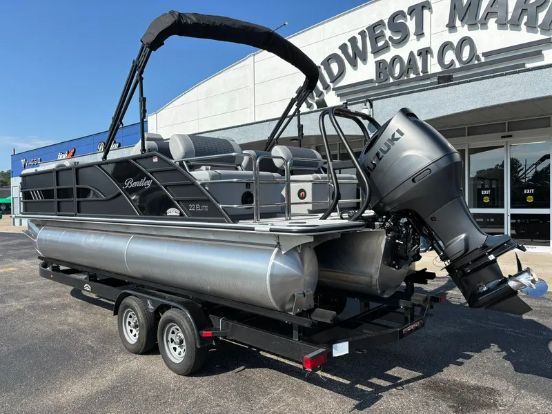 Slide: The Image of Bentley Pontoons 223 Elite QSB 2026 - 7