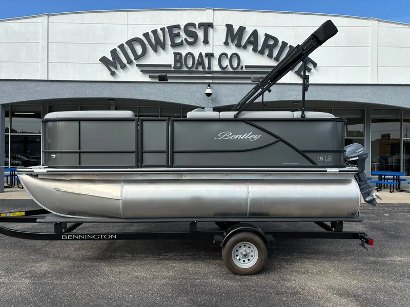 The Image of Bentley Pontoons 160 LE CR 2026 - 1