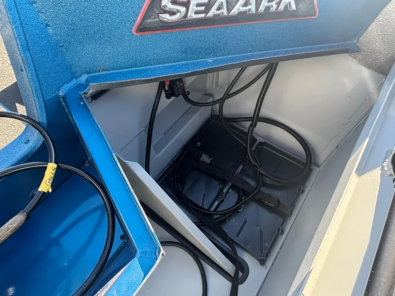 Slide: The Image of SeaArk Easy 200 2026 - 18