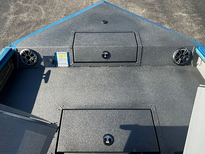 Slide: The Image of SeaArk Easy 200 2026 - 25