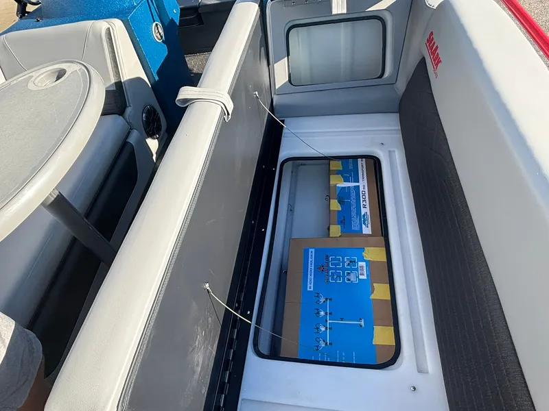 Slide: The Image of SeaArk Easy 200 2026 - 29