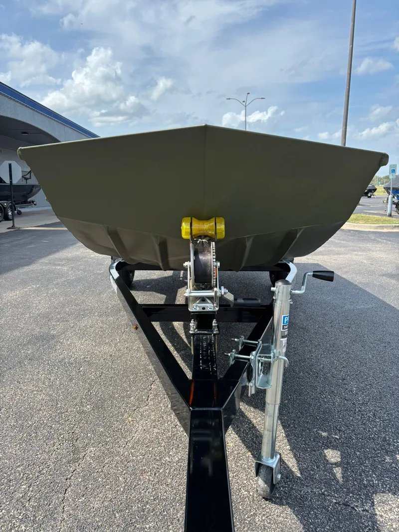 Slide: The Image of SeaArk 1652 Special 2026 - 3