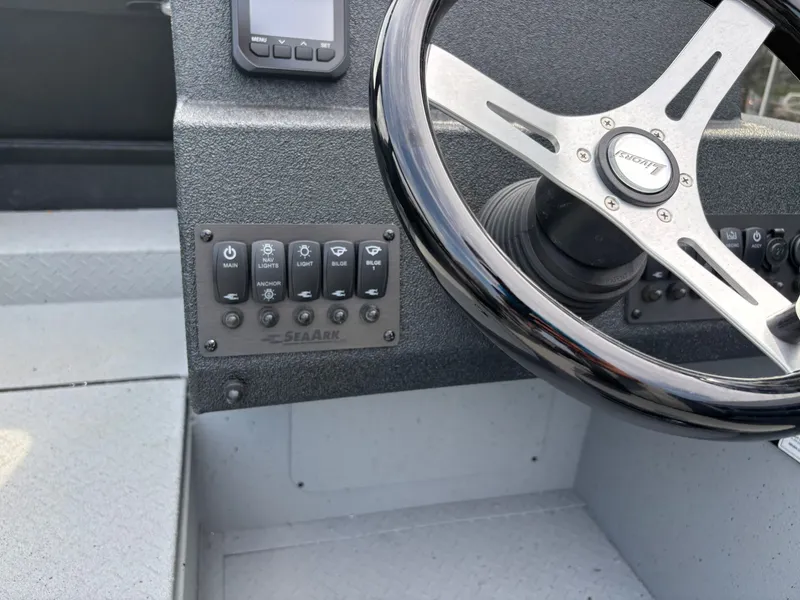 Slide: The Image of SeaArk Dynasty 2.0 2026 - 15