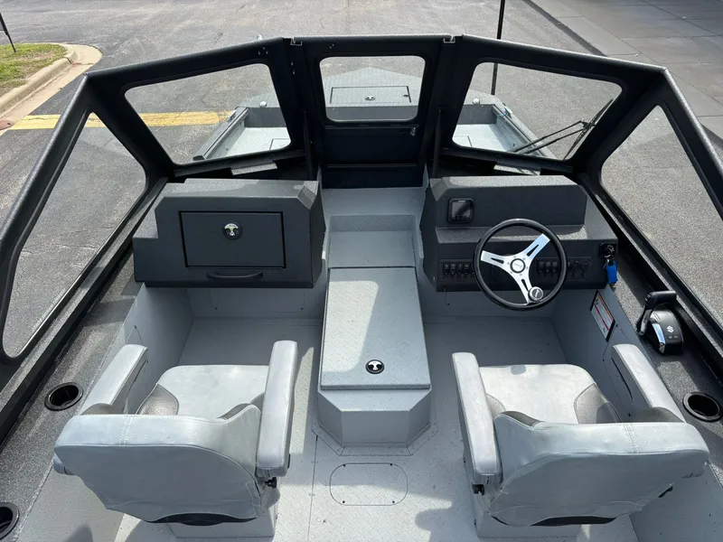 Slide: The Image of SeaArk Dynasty 2.0 2026 - 16