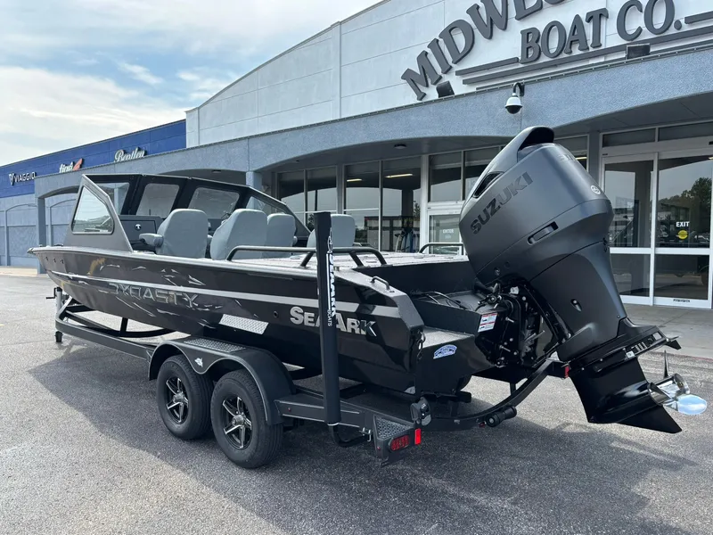 Slide: The Image of SeaArk Dynasty 2.0 2026 - 24